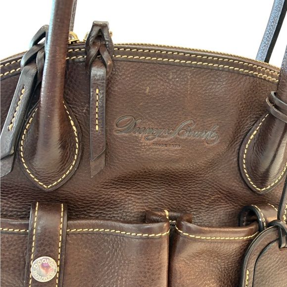 Dooney & Bourke Vintage Dark Brown Leather Handbag - Picture 5 of 9